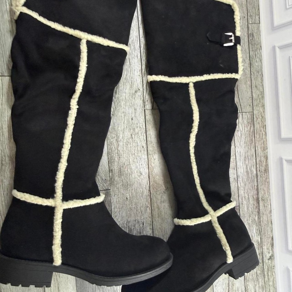 Style by Charles David - Black knee-high boots with cream-colored faux fur